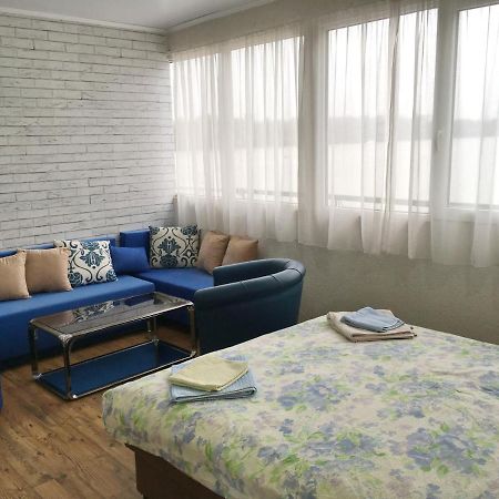 Hotel Splav Guest Hause Gusar Belgrado Exterior foto