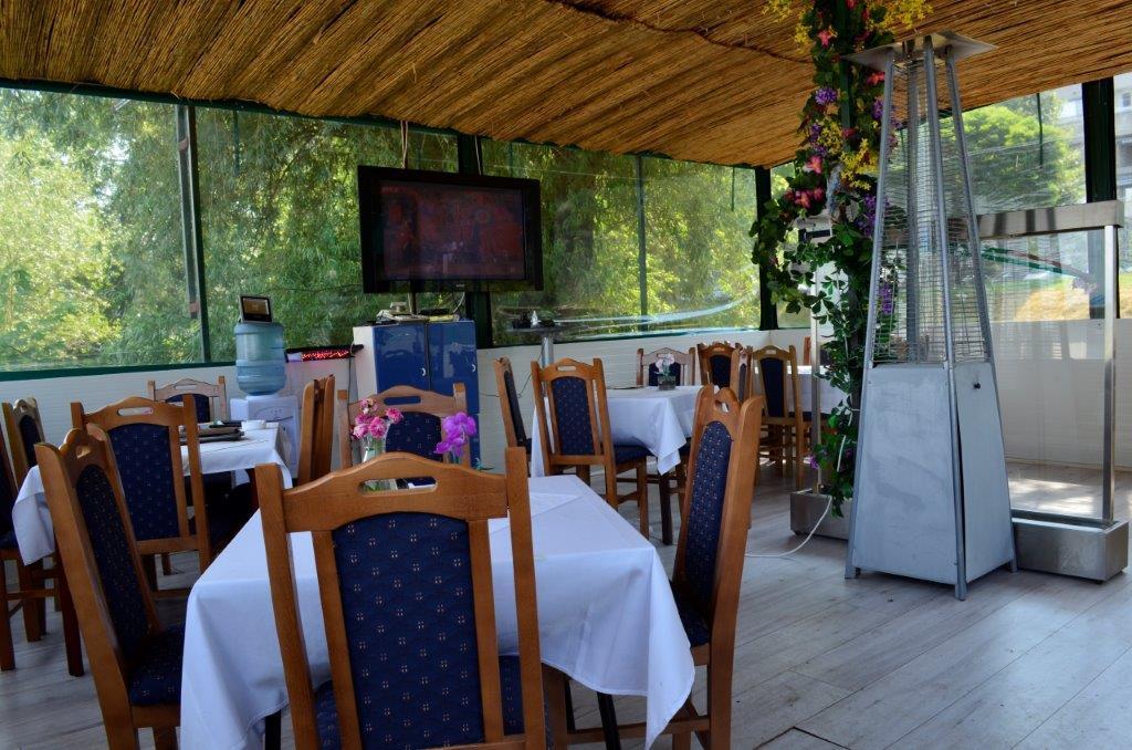 Hotel Splav Guest Hause Gusar Belgrado Exterior foto