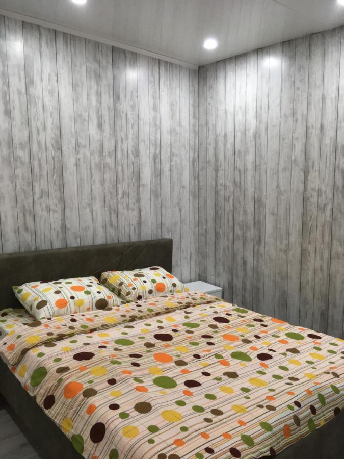 Hotel Splav Guest Hause Gusar Belgrado Exterior foto